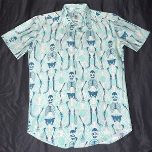 Necio is a Mexican hybrid tailoring brand that makes its own prints.